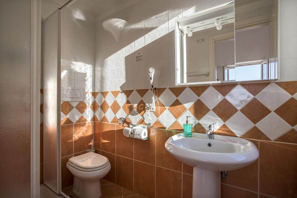Hotel Villaggio Dei Pescatori Ponza Luaran gambar